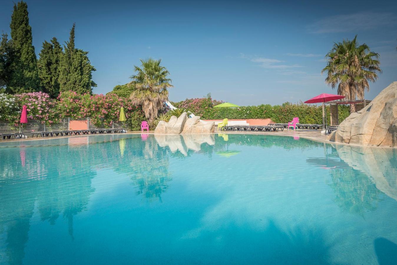 ארגלס-סור-מר L'Hotel Du Mediterranee מראה חיצוני תמונה