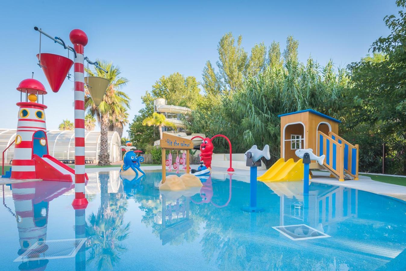 ארגלס-סור-מר L'Hotel Du Mediterranee מראה חיצוני תמונה